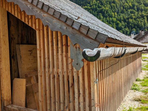 Professional Wood Gutter Repair